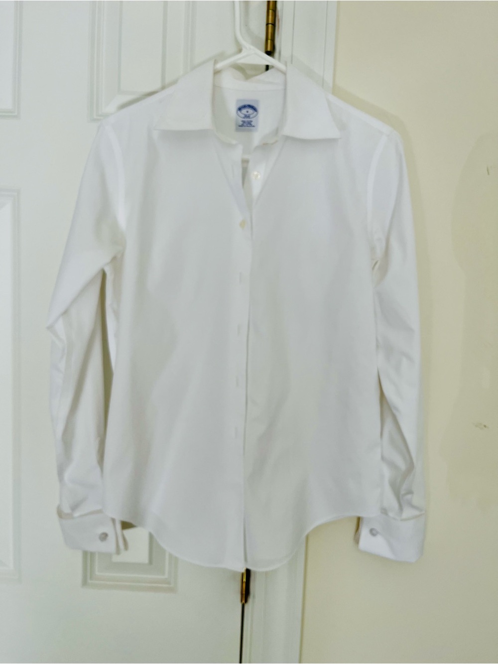 Brooks Brothers White Women’s No-iron shirt